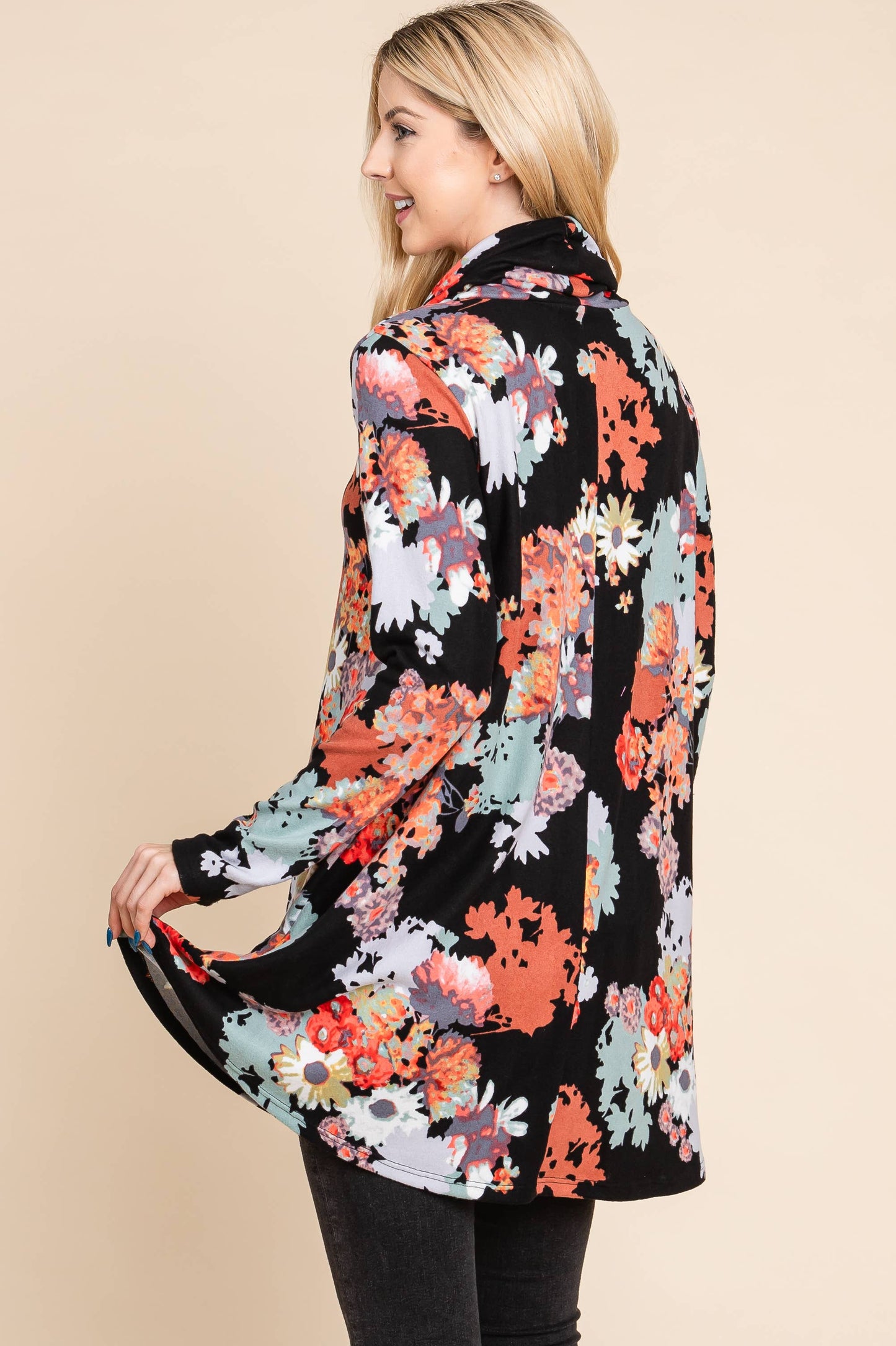 FLORAL KNIT COWLNECK TOP