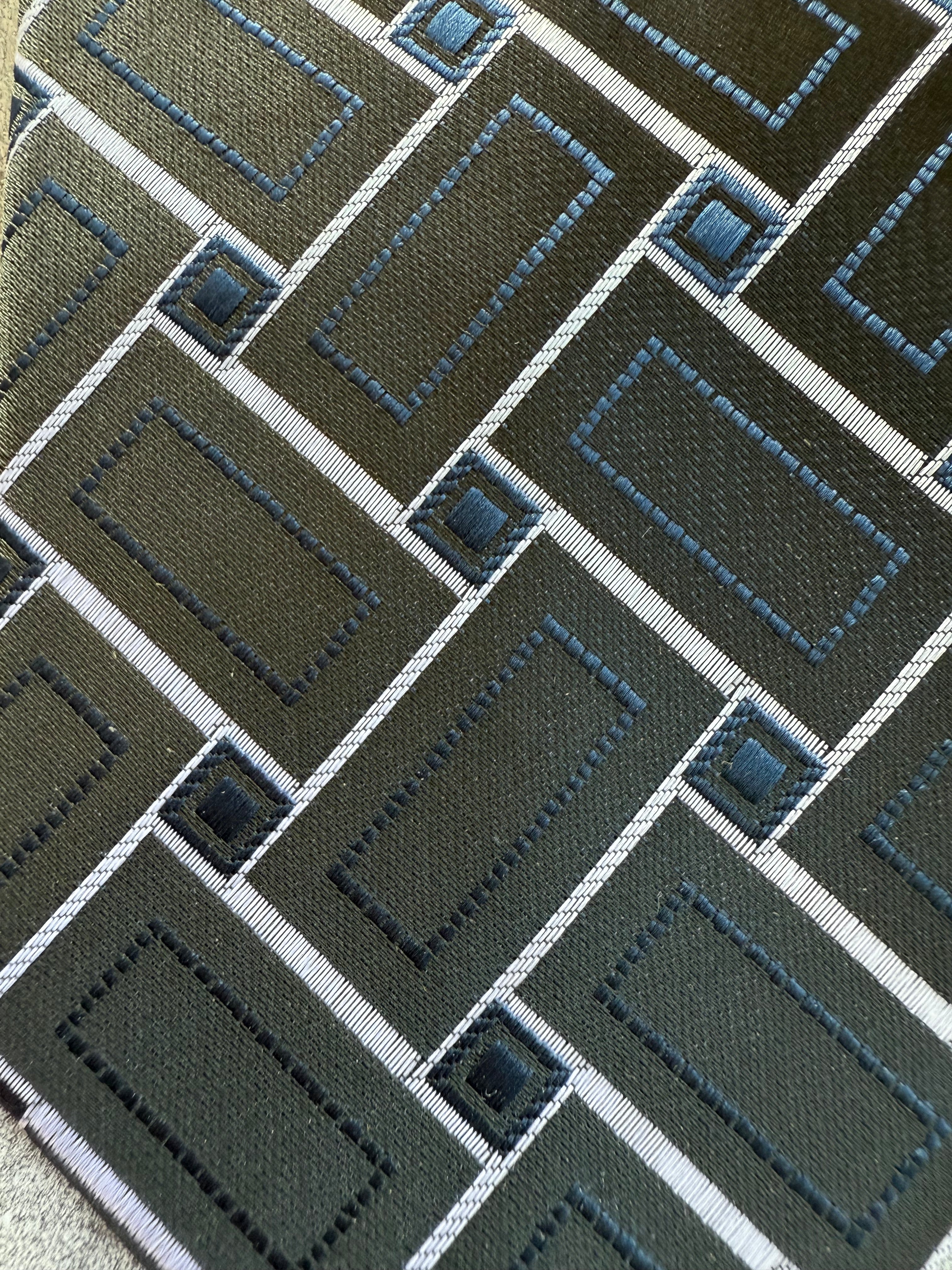 FZ11 Tie - Navy
