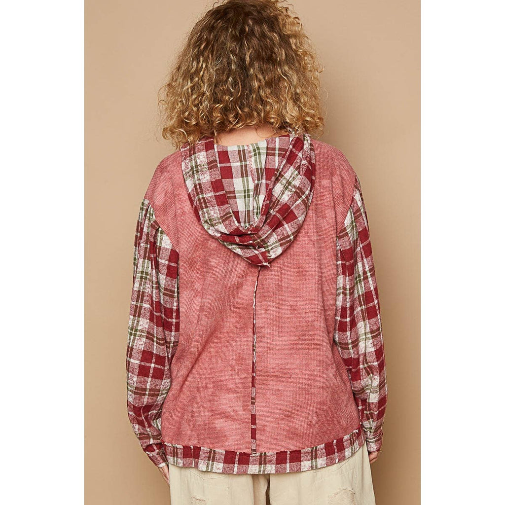 Tie dyed balloon plaid sleeve star patch top *Final Sale*