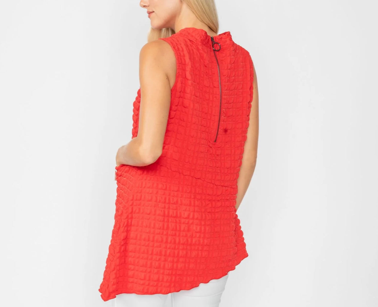 IC Collection Bubble Check Sleeveless Top - Red