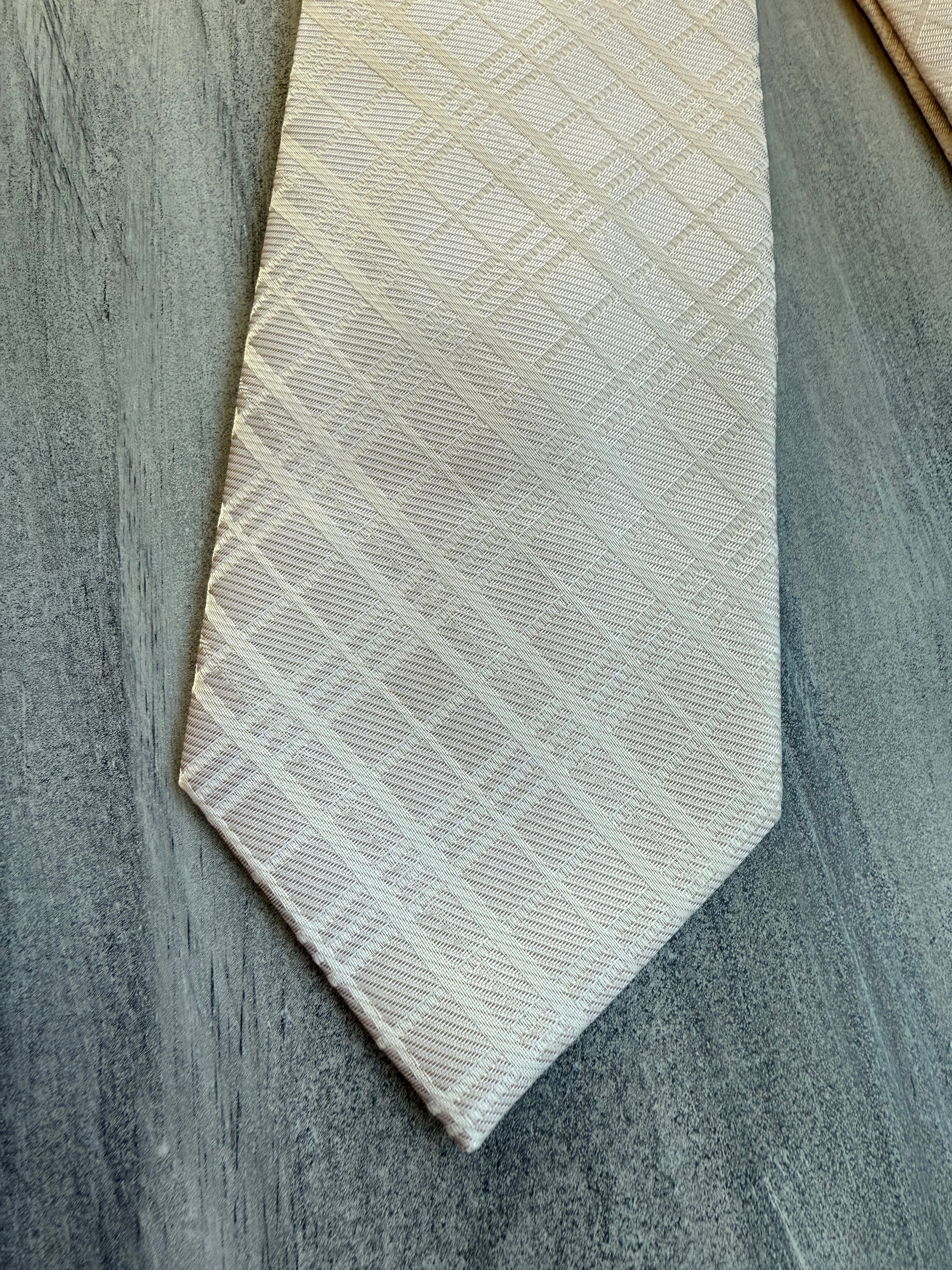 FRO2 Tie - White
