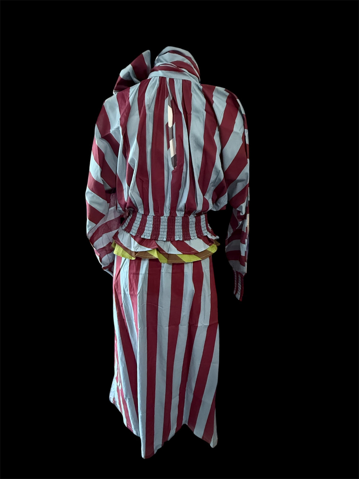 Striped tie-back Set