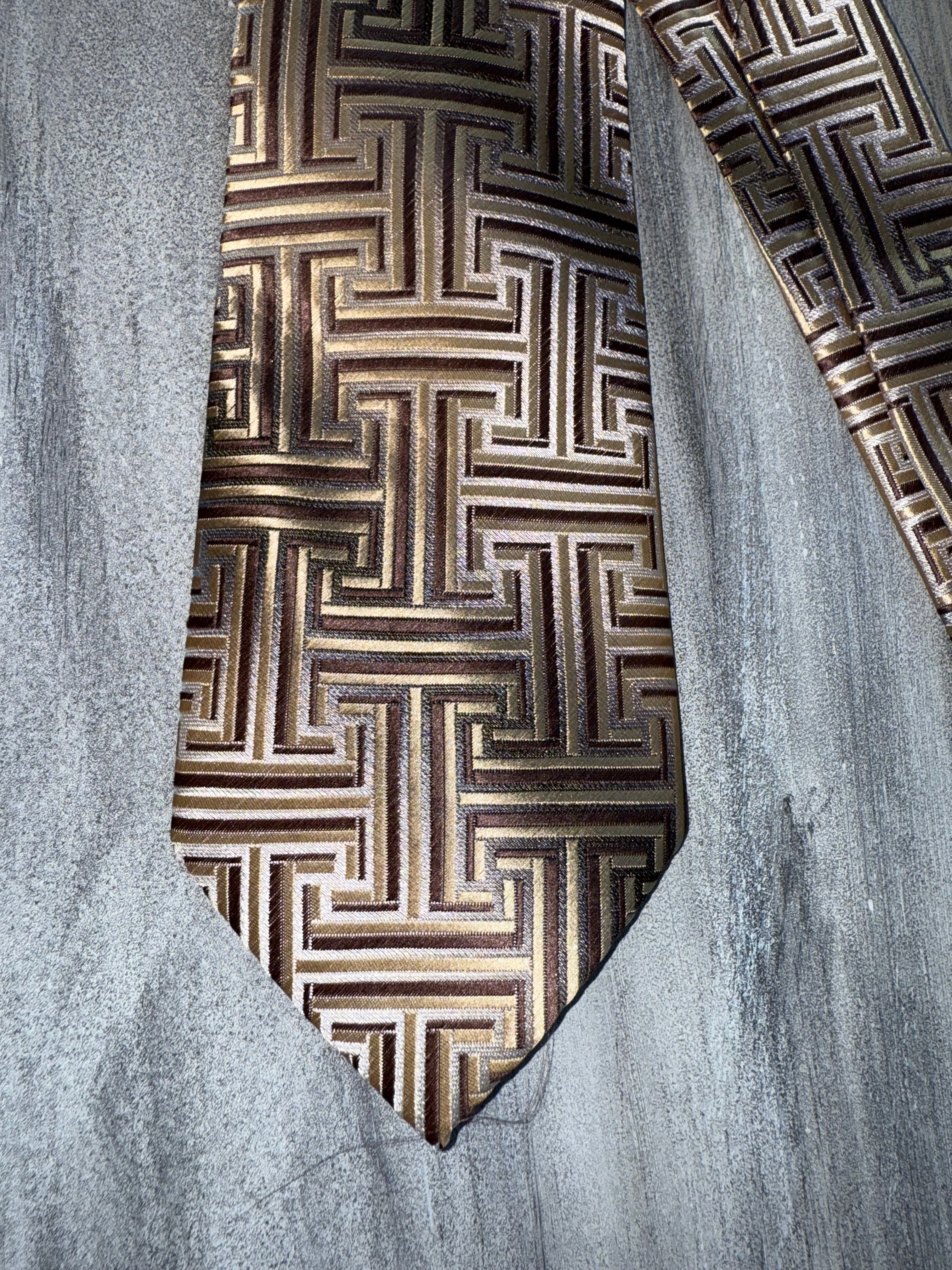 FPT751 Tie - Brown