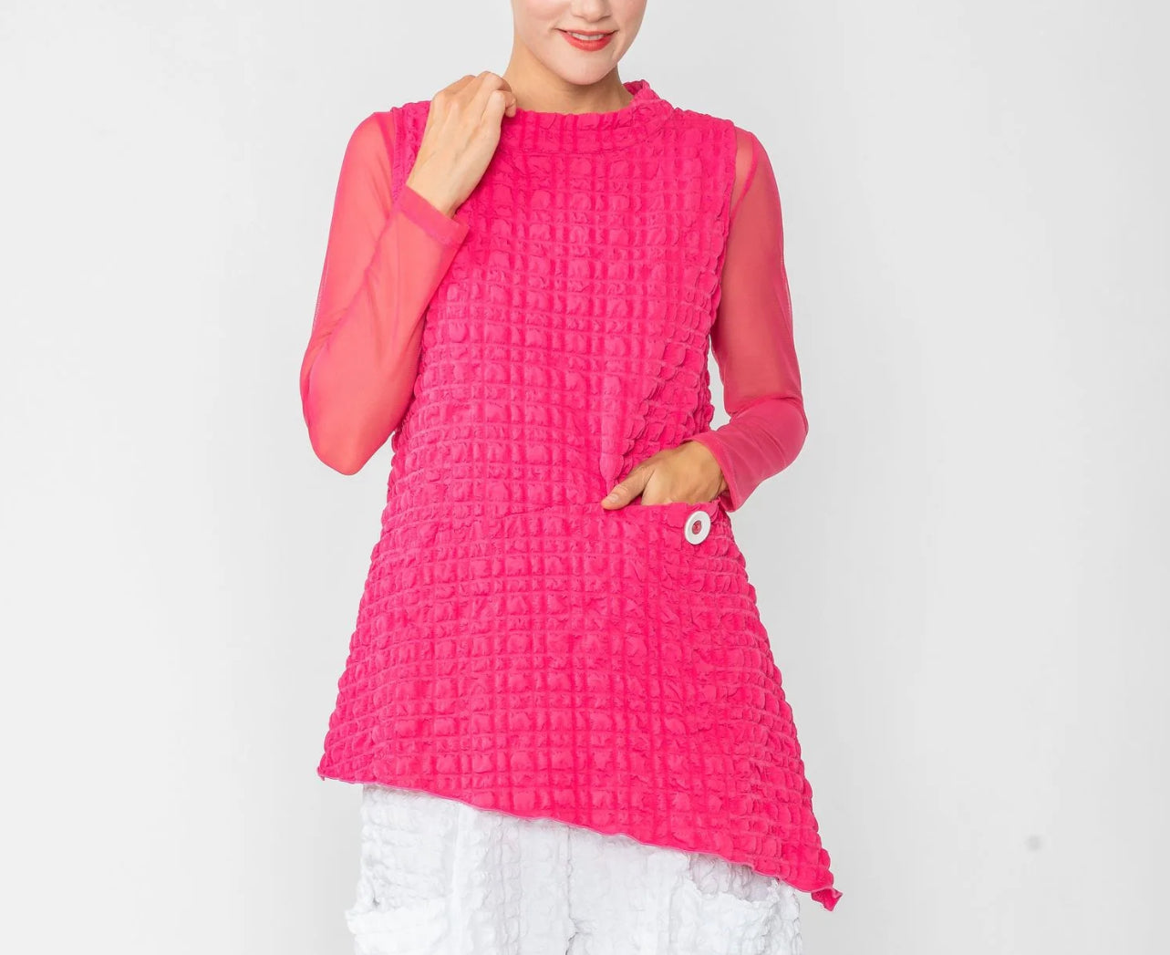IC Collection Bubble Check Sleeveless Top - Fuchsia