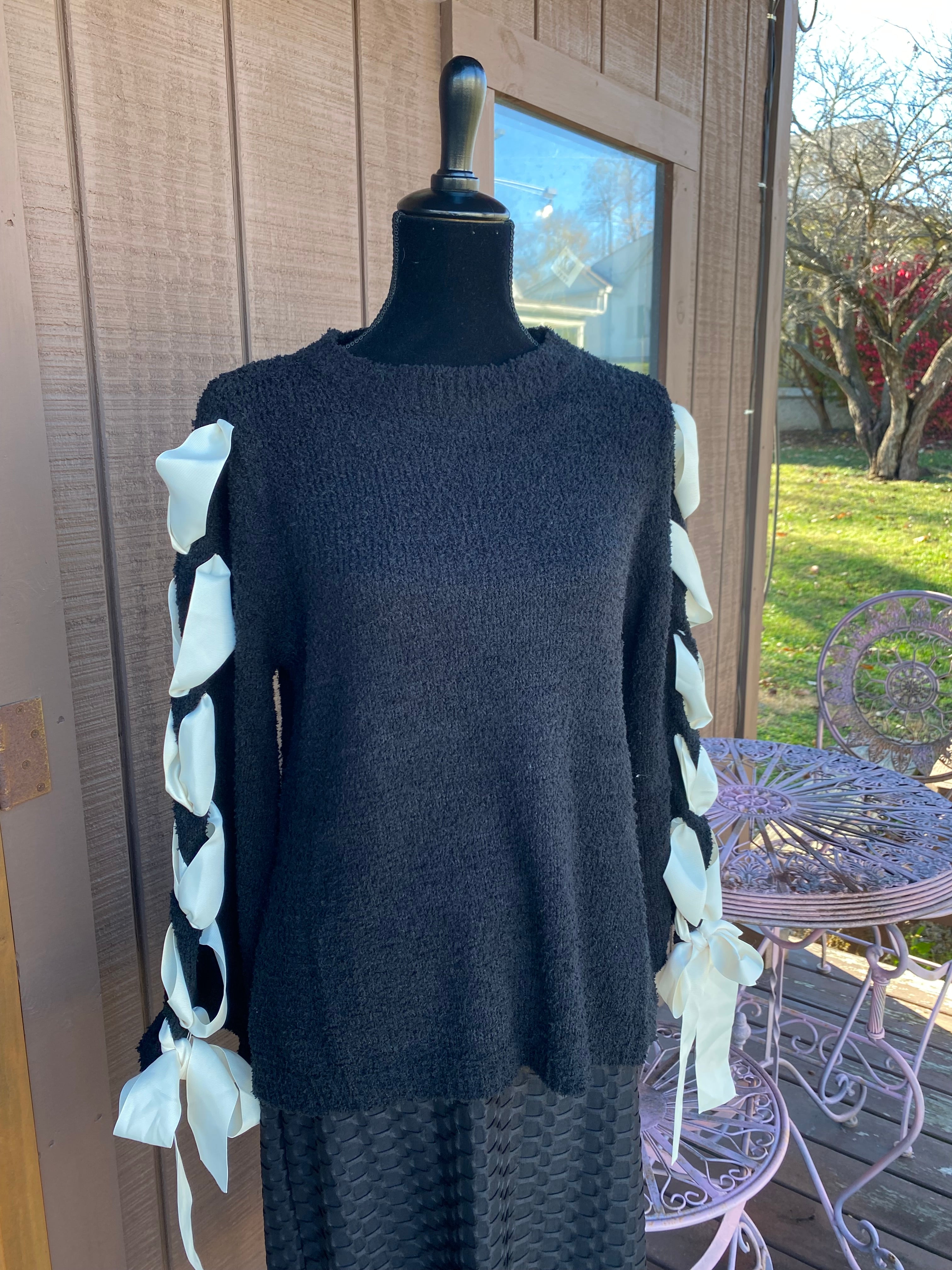 ROUND NECK LONG BELL SLEEVE SWEATER *Final Sale*