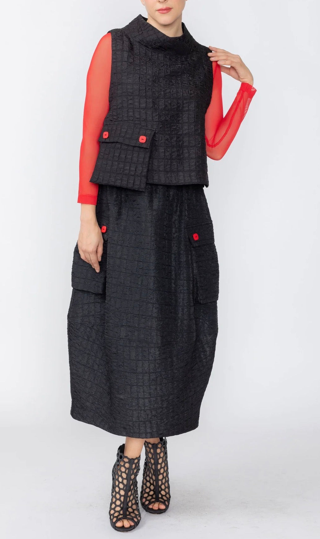 IC Collection - CRINKLE JQD PULL ON LANTERN SKIRT WITH SIDE POCKET
