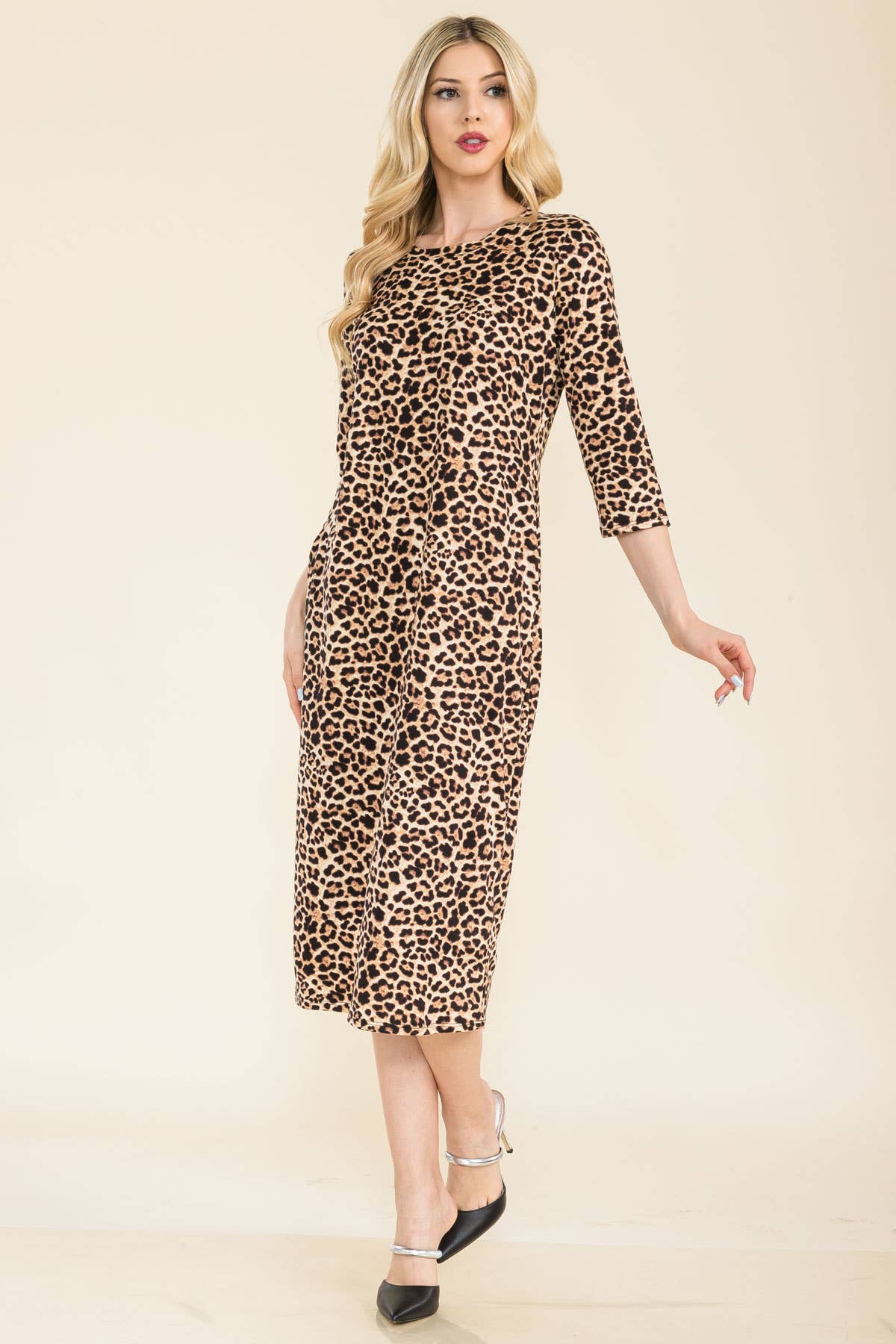 LEOPARD PRINT LAYERING DRESS WITH 3/4 SLEEVES