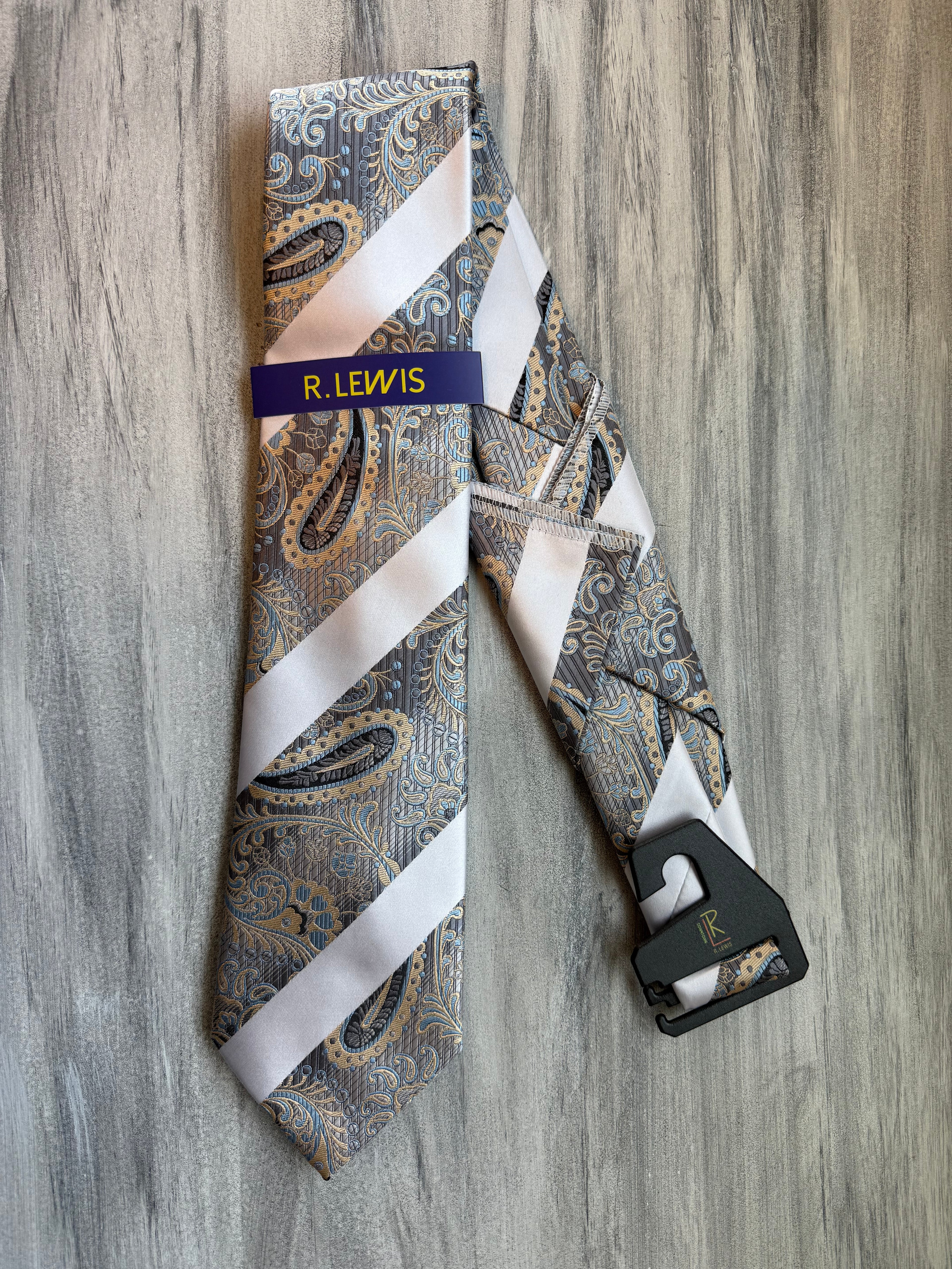 DT32 - Grey