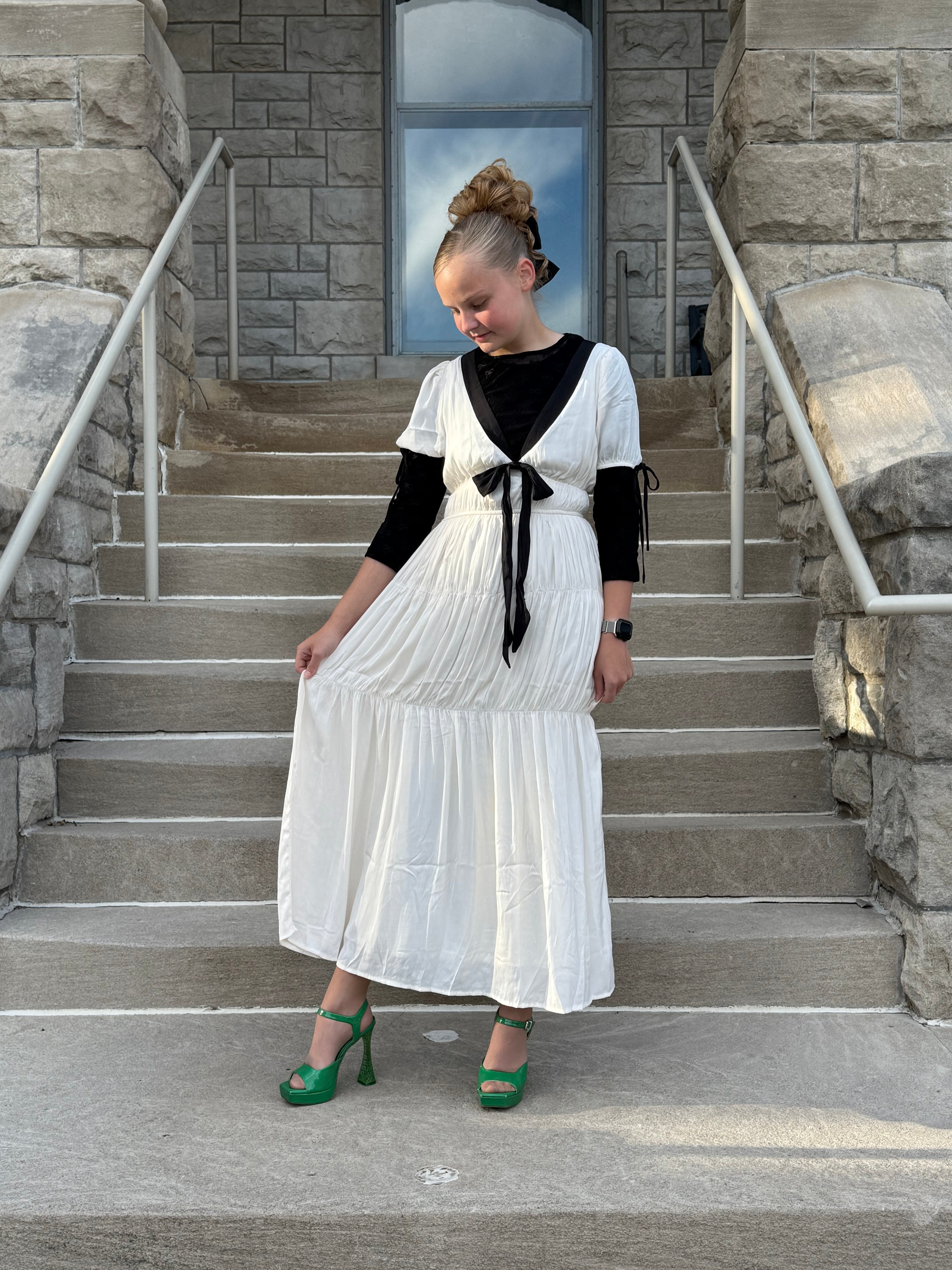 Contrast BOW CHARMEUSE PUFF SLEEVE DRESS
