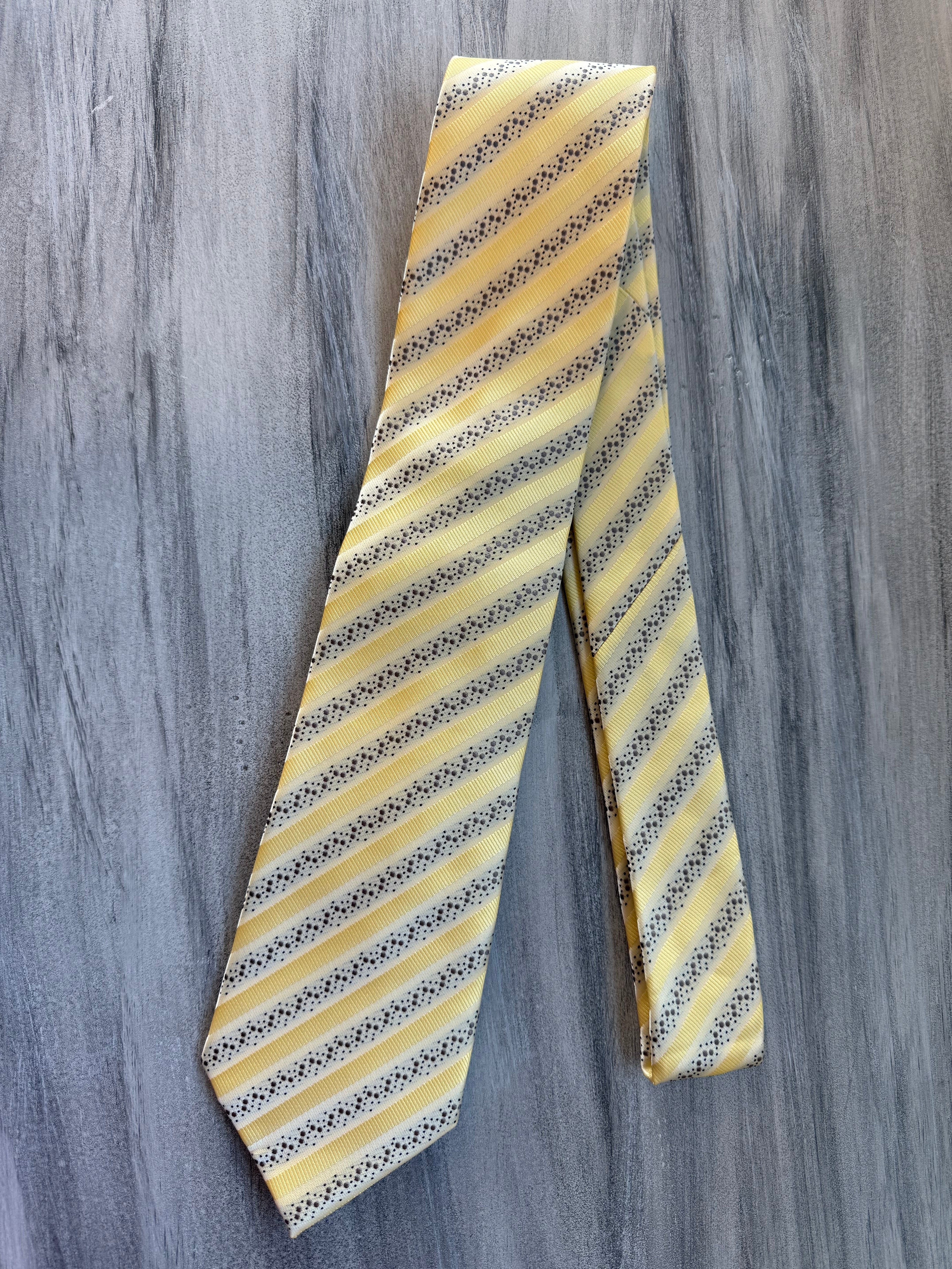 FZO5 Tie - Yellow