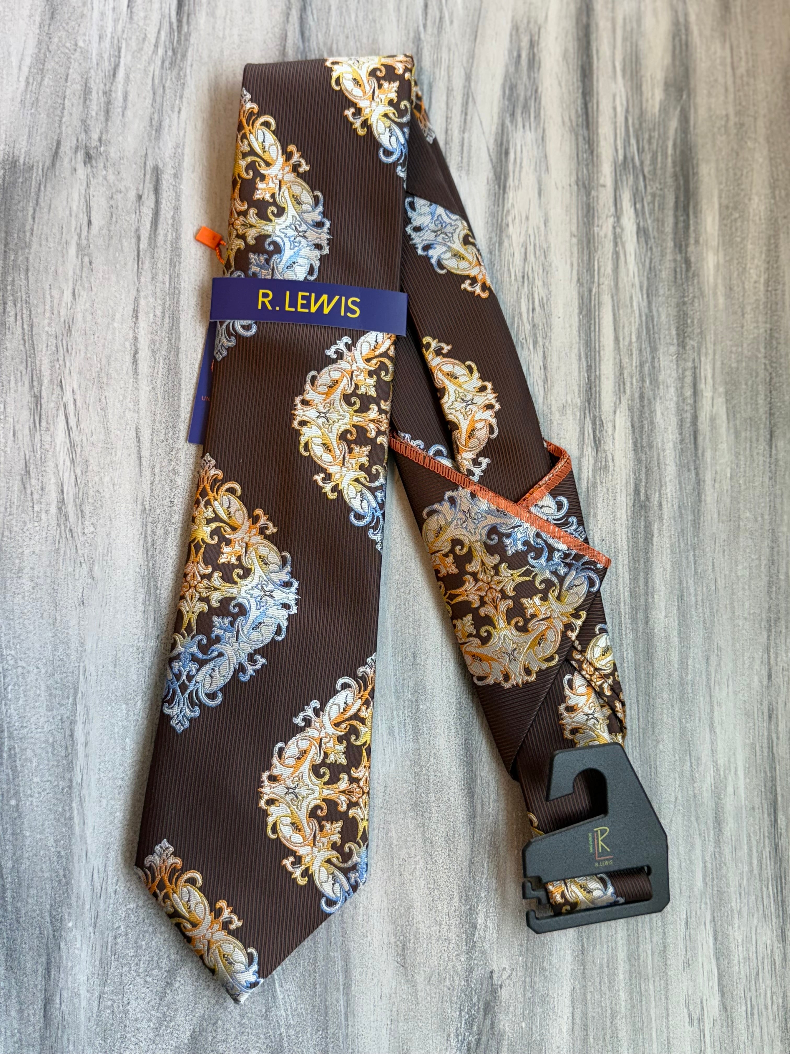 DT33 - Brown