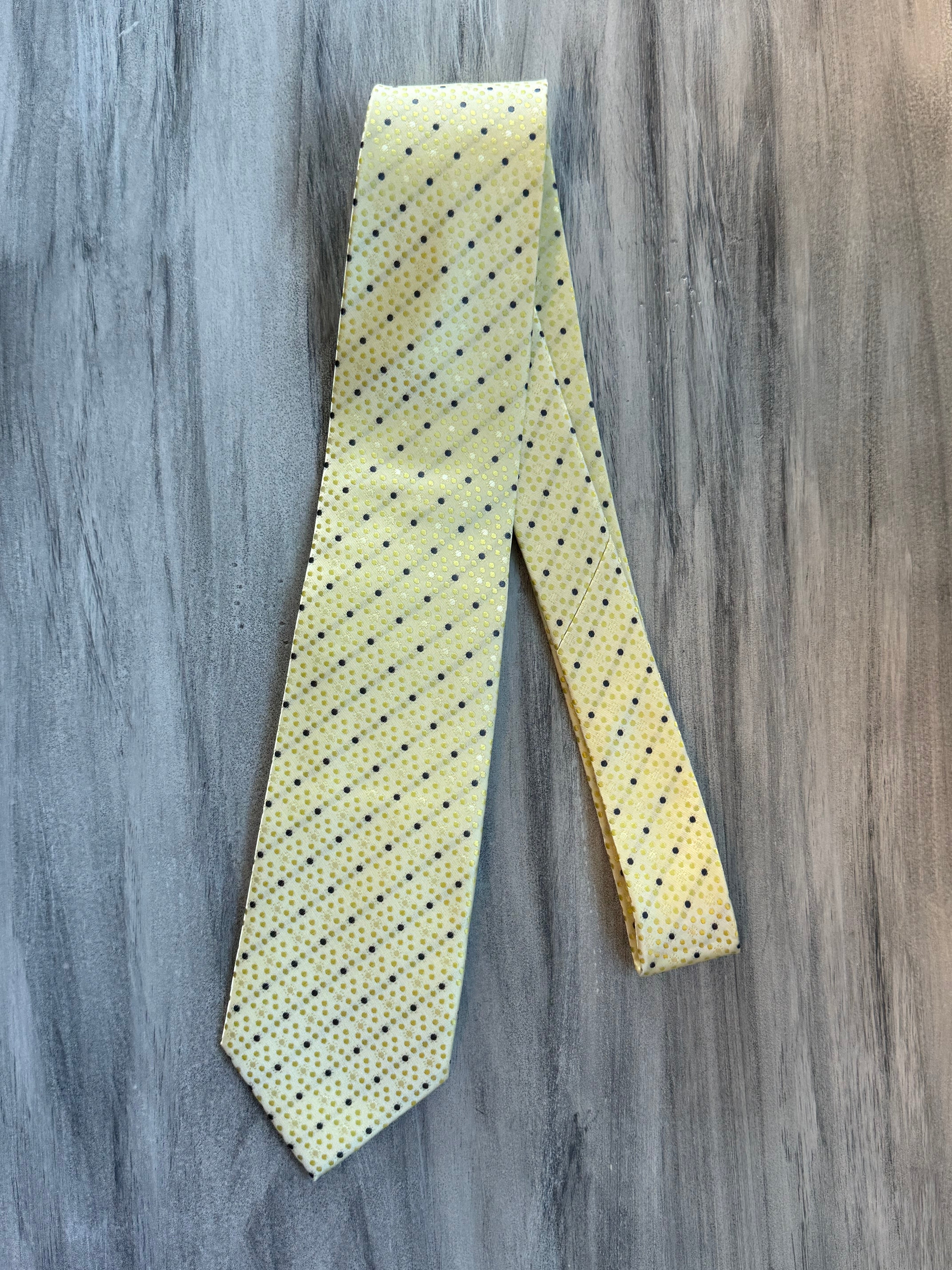 FM1 Tie - Yellow
