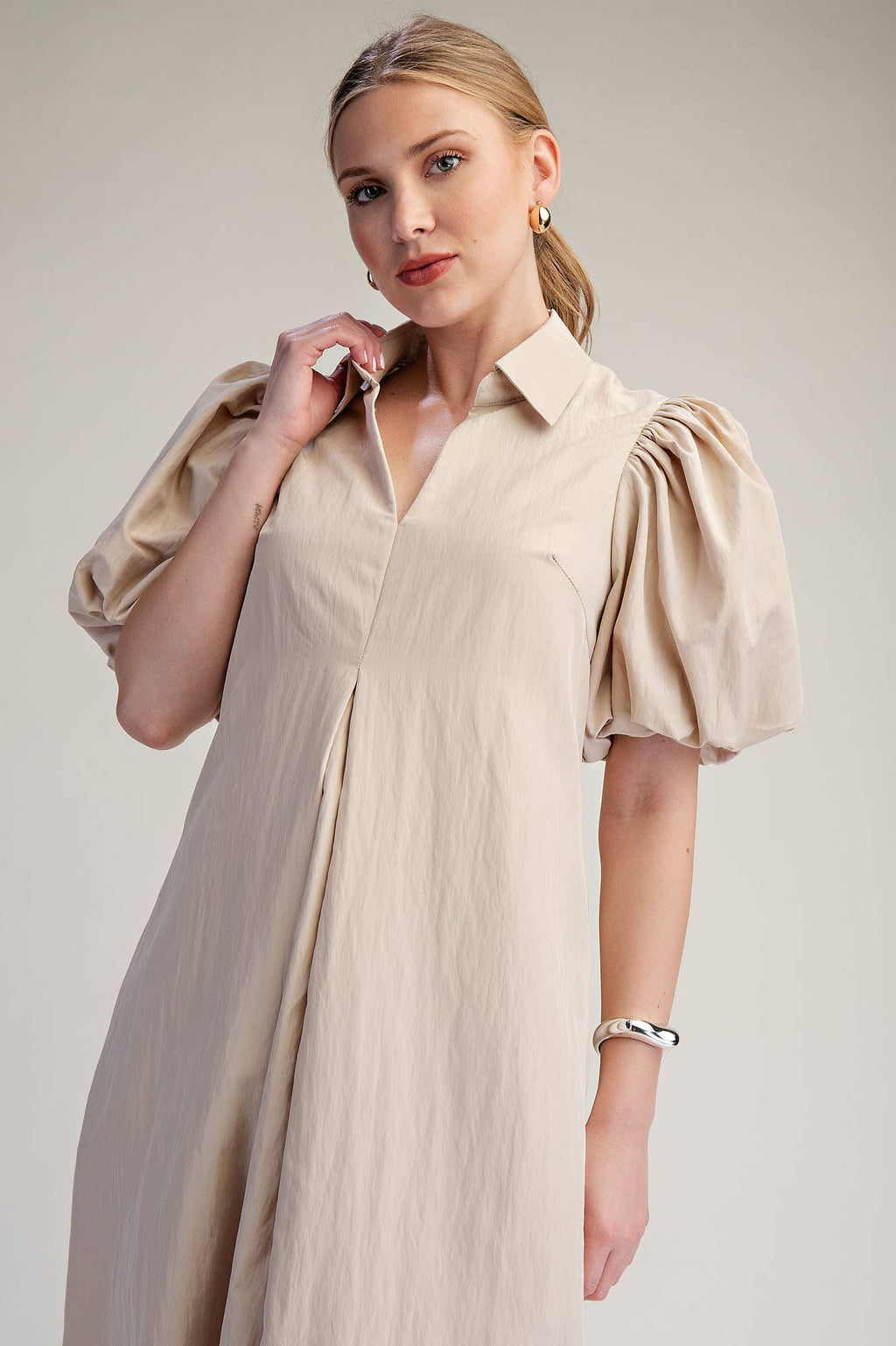 Collar V-Neck Puff Sleeve Pleated Midi Dress
